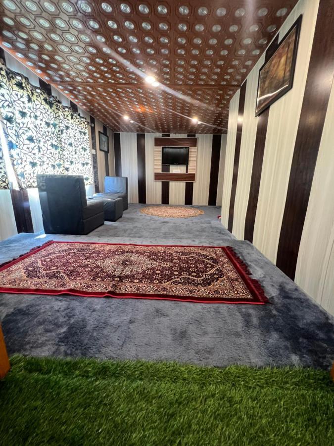 Aristotle Group Of Houseboats & Transportation Hotel Srinagar  Bagian luar foto