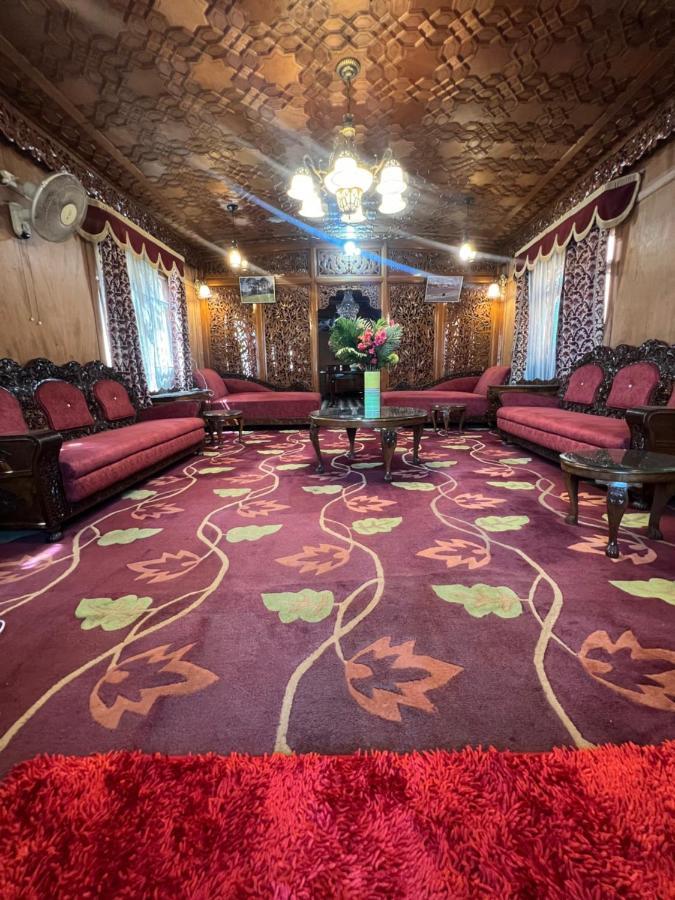 Aristotle Group Of Houseboats & Transportation Hotel Srinagar  Bagian luar foto